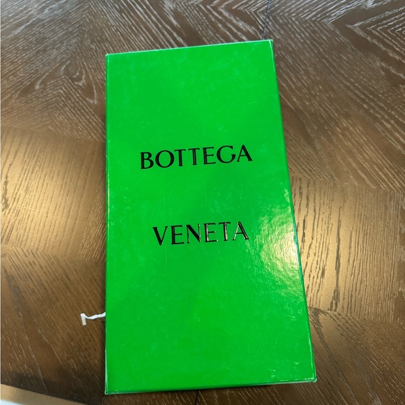 Bottega Veneta Leather Mules - Picture 6 of 6